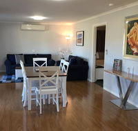 Starline Alpacas Farmstay Resort - Holiday Adelaide