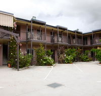Station Hotel Motel Kurri - Holiday Adelaide