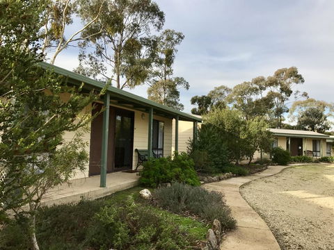 Stawell Holiday Cottages - Holiday Adelaide 0