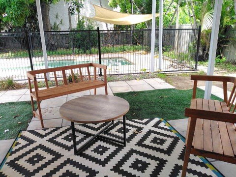 Stranded? Nowhere To Stay? Sanitised Apartment, Sleeps 4, Netflix, Wifi, Pool - Holiday Adelaide 3