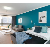 Striking and super convenient studio with balcony - Holiday Adelaide