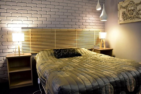 Strzelecki Motor Lodge - Holiday Adelaide 2