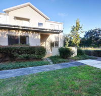 Stunning Holiday Townhouse - Holiday Adelaide