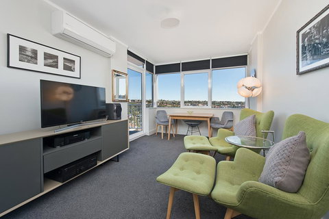 Stunning Ocean View Apartment !!! - Holiday Adelaide 1