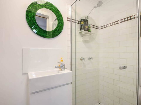 Stylish 3 Bedroom Family Home In Leafy Paddington - Holiday Adelaide 1