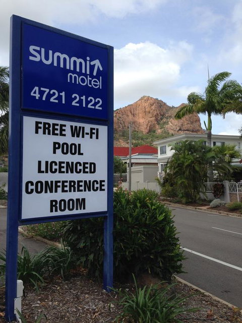 Summit Motel - Holiday Adelaide 3