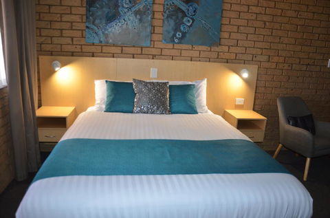 Sunray Motor Inn - Holiday Adelaide 0
