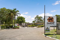 Sunset Top Tourist Park