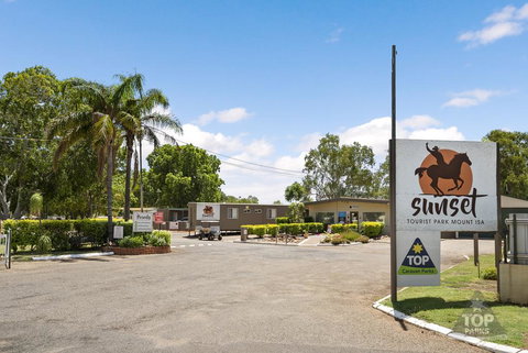 Sunset Top Tourist Park - Holiday Adelaide 0