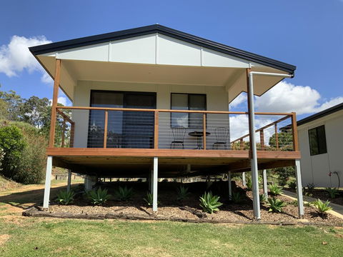 Sunshine Coast Retreat - Holiday Adelaide 3