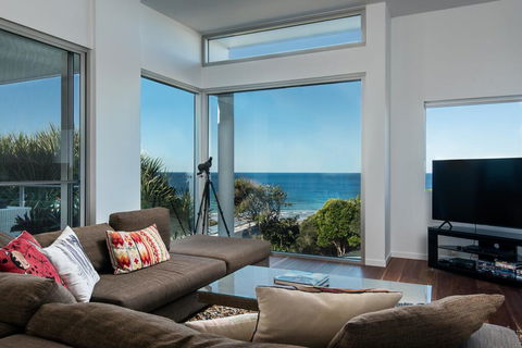Sunshine Coast White House - Holiday Adelaide 2