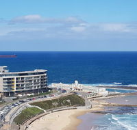 Supercar fan's dream - track side apartment 1 - Holiday Adelaide