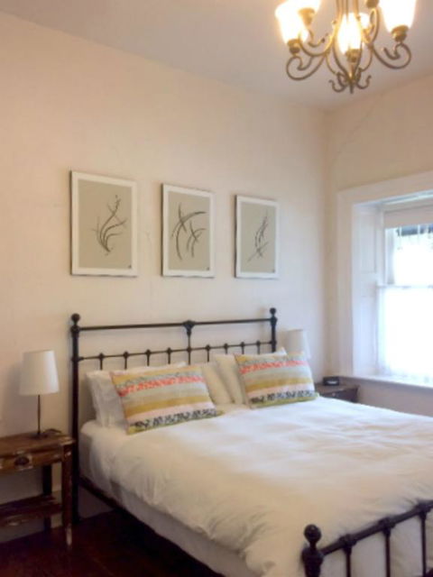 Surgeon's Cottage - Holiday Adelaide 3