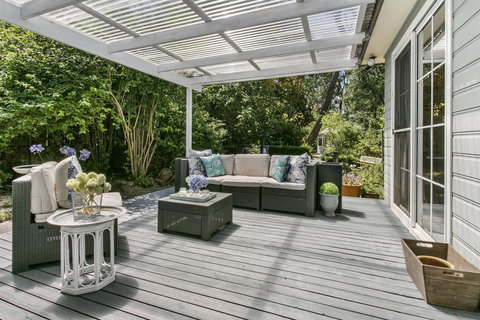 Swanbrook - Holiday Adelaide 0