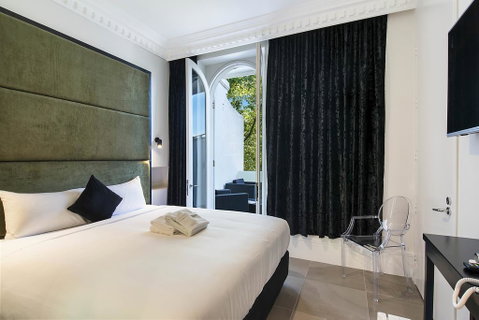Sydney Boutique Hotel - Holiday Adelaide 0