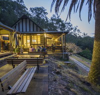 Sydney Pittwater YHA - Holiday Adelaide