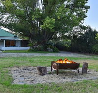 Tabitha Hill Cottage - Holiday Adelaide