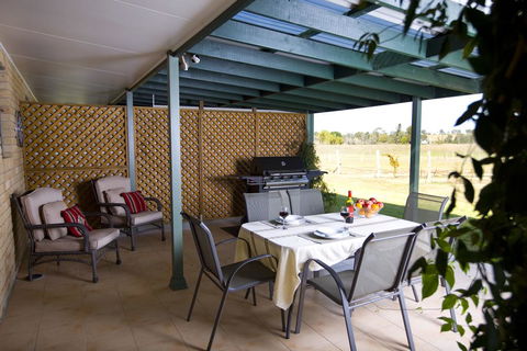 Talga Estate - Holiday Adelaide 1