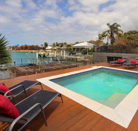 Tarcoola 49 - 4 BDRM Canal Home with Pool - Holiday Adelaide