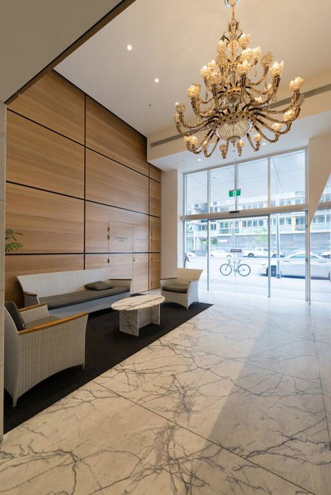 Tasha's Apartments On Morphett - Holiday Adelaide 3