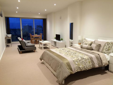 Tasha's Apartments On Morphett - Holiday Adelaide 0