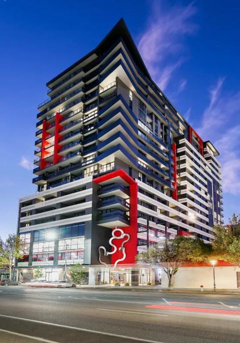 The Apartment Complex - Holiday Adelaide 3