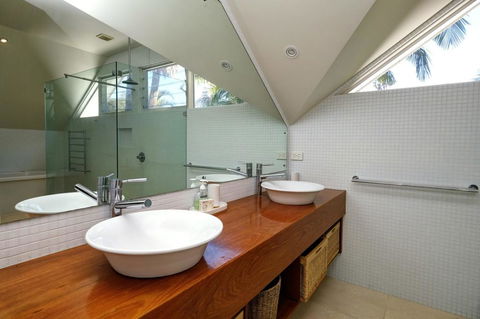 THE BEACH HOUSE - Holiday Adelaide 0