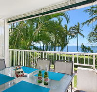 The Beach House 3BR Waterfront Apartment Own WIFI - Holiday Adelaide