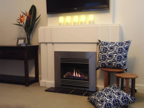 The Beach House Apartment - Holiday Adelaide 1