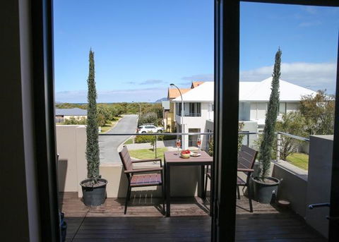 The Beach House At Bayside - Holiday Adelaide 1