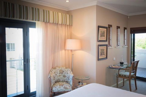 The Beach House At Bayside - Holiday Adelaide 2