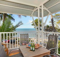 The Beach Shack 3BR Waterfront Resort Own WIFI - Holiday Adelaide