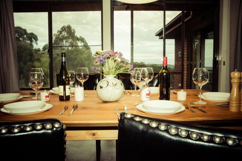 The Hobart Entrance - Holiday Adelaide 21