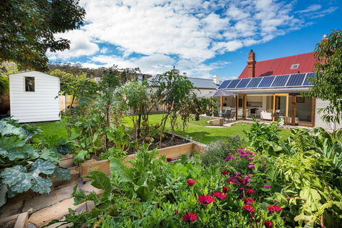 Brampton Cottage - Holiday Adelaide 9