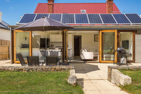 Brampton Cottage - Holiday Adelaide 7