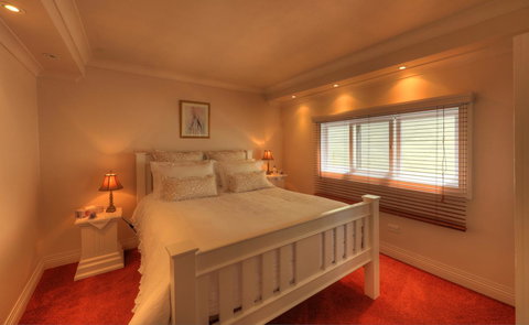 Ellie\'s Cottages - Holiday Adelaide 11