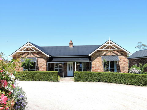 Hazelcreek Cottages - Holiday Adelaide 23