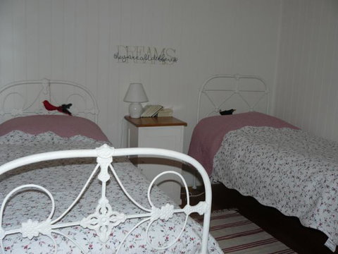 Sassafras Springs - Holiday Adelaide 6