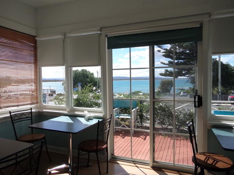 Freycinet Waters - Holiday Adelaide 11