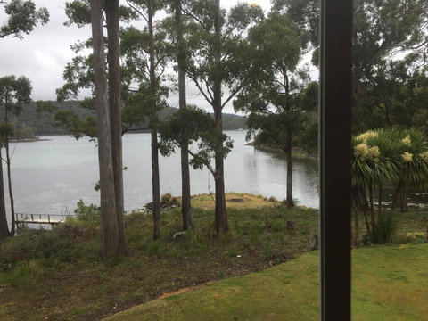 The Fox And Hounds Historic Hotel - Holiday Adelaide 9