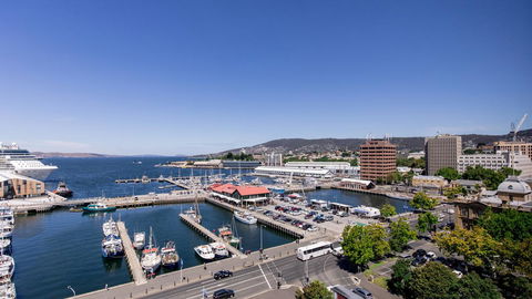 Hotel Grand Chancellor Hobart - Holiday Adelaide 1