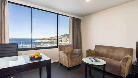 Hotel Grand Chancellor Hobart - Holiday Adelaide 36