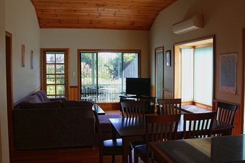 Hazards Beach House - Holiday Adelaide 8