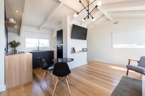 Litora Accommodation - Holiday Adelaide 10