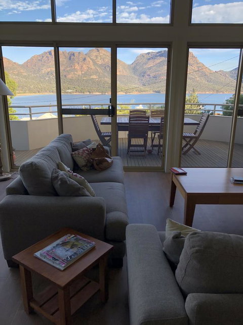 Freycinet Beach House - Holiday Adelaide 9