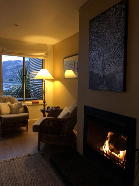 Freycinet Beach House - Holiday Adelaide 5