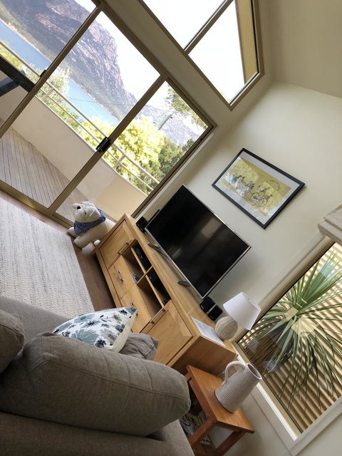 Freycinet Beach House - Holiday Adelaide 7