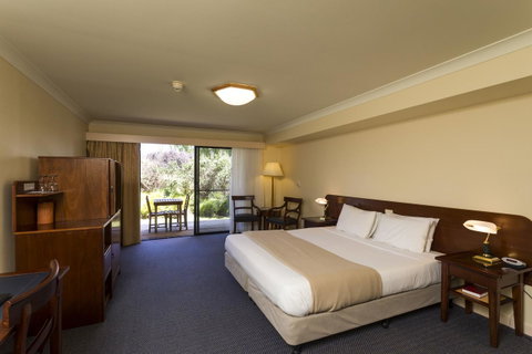 Panorama Hotel St Helens - Holiday Adelaide 6