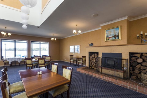 Panorama Hotel St Helens - Holiday Adelaide 7