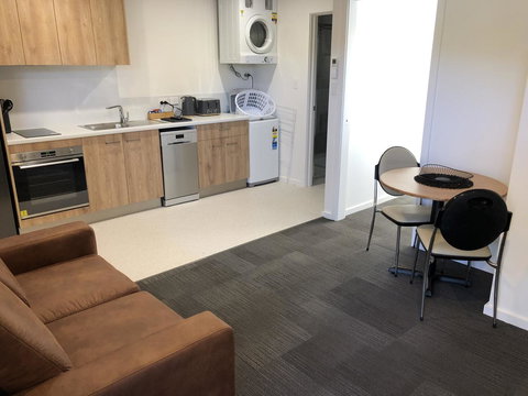 Risdon Brook Hotel - Holiday Adelaide 19